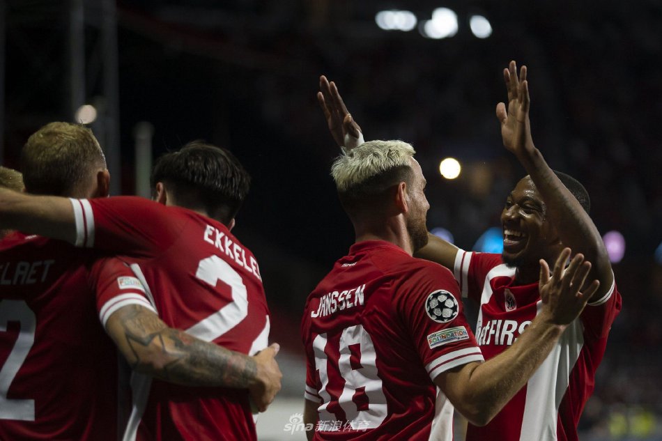 的公共形象 的公共形象