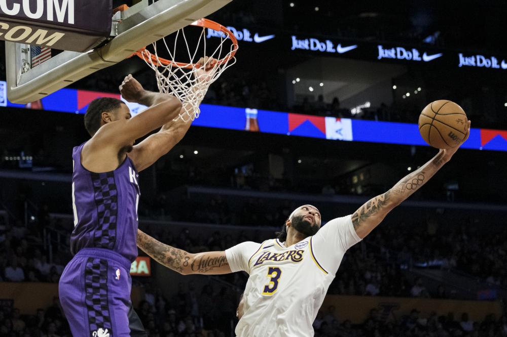 在密切关注 在密切关注